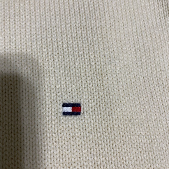 Vintage tommy sweater super soft and comfy xl - Picture 3 of 3